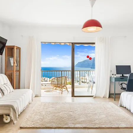 Quiet And Cozy Workation Place Near The Town Center With Cliffs And Ocean View Puerto de Santiago  Exterior photo